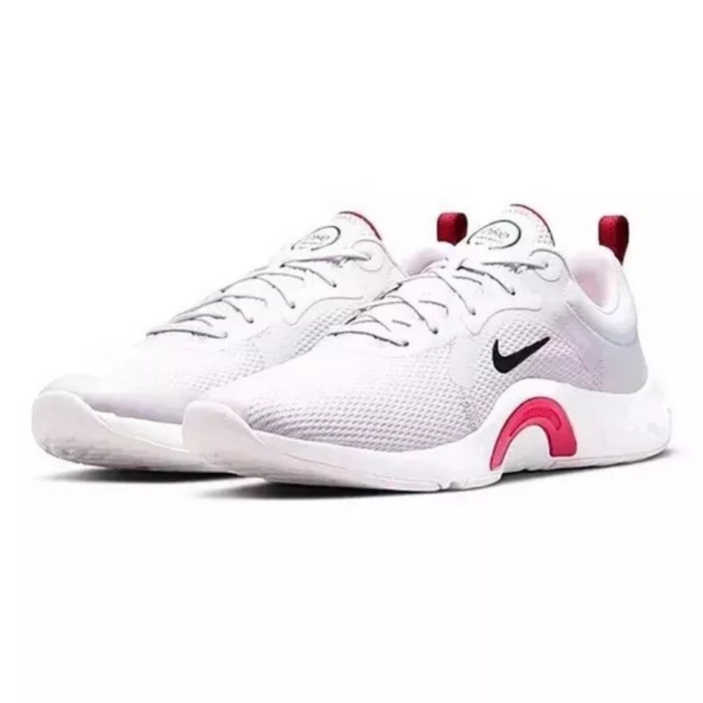 Size 11 womens Nike SHOES NEW